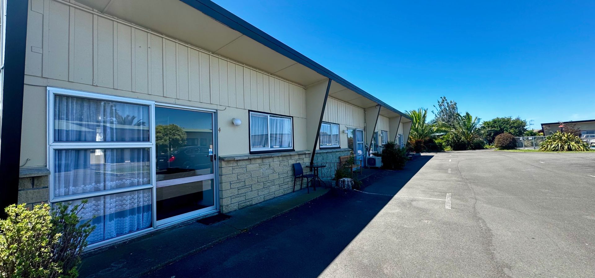 Comfortable self-contained accommodation at Spanish Lady Motel in Napier
