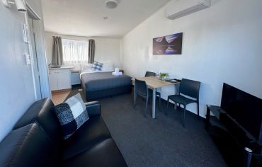 1-Bedroom Unit