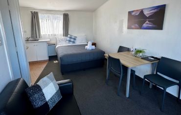 1-Bedroom Unit &ndash; Large
