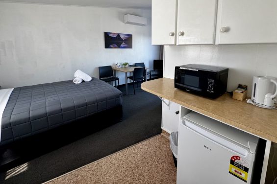 1-Bedroom Unit &ndash; Large